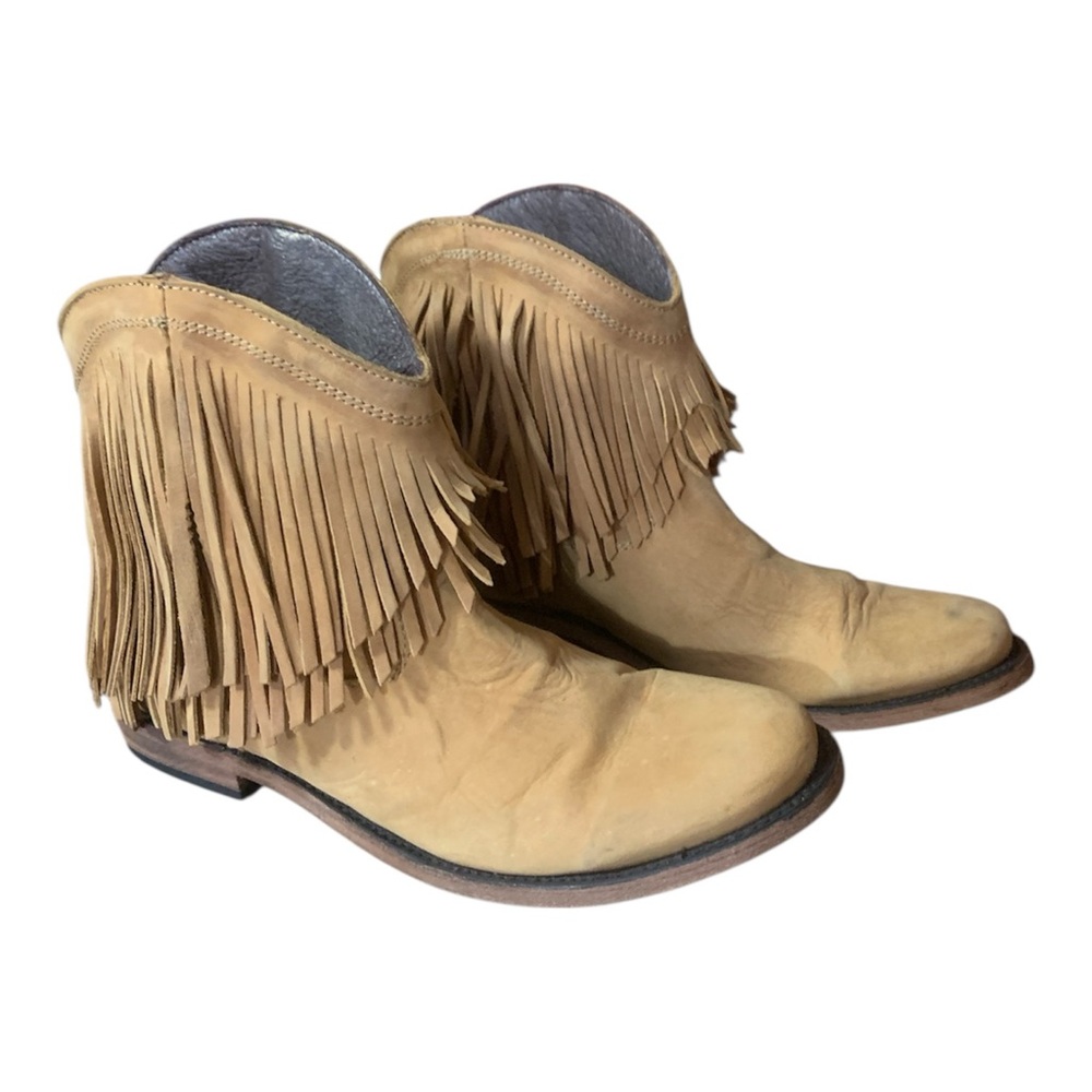 Stylish Fringe Ankle Booties in Tan